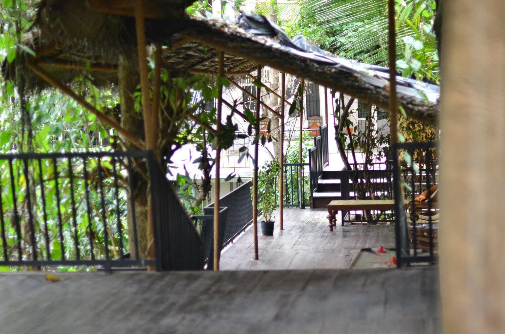 Hostel City Hub Colombo Airport Katunayaka Ngoại thất bức ảnh